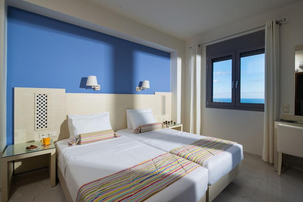 Danae's Luxury Villas