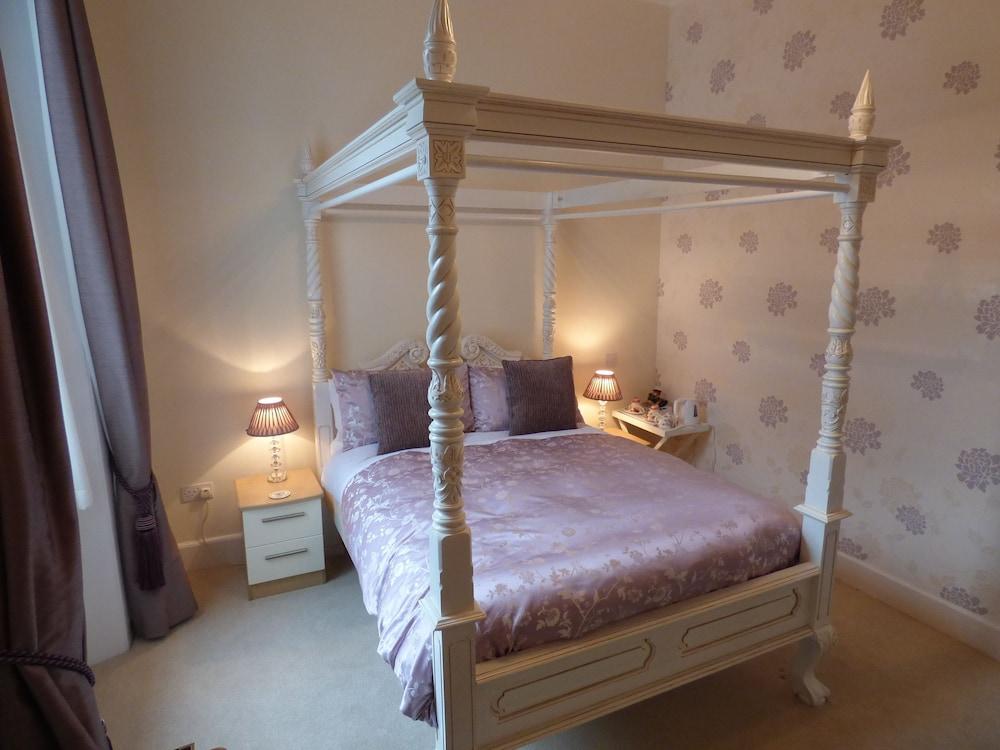 Douglas Park Guest House