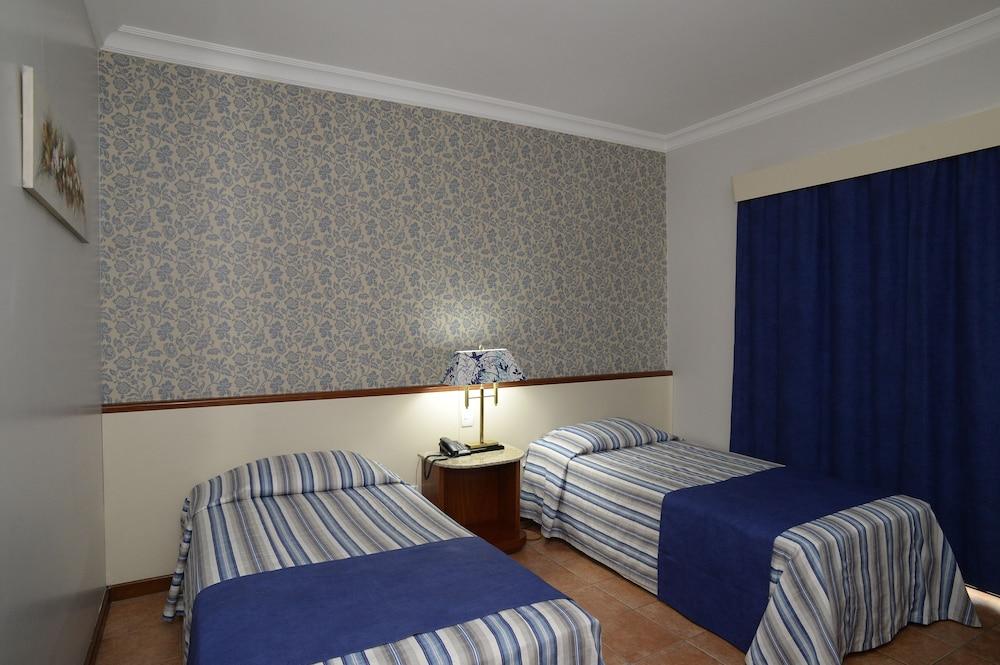 Hotel Colonial Plaza