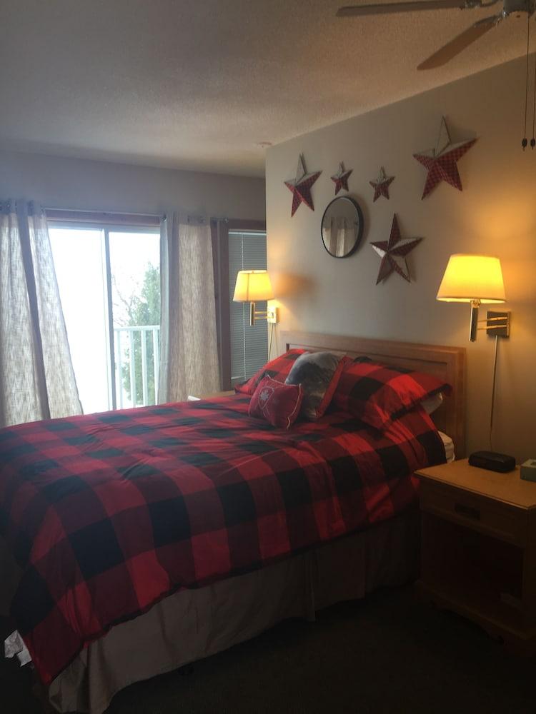 Inn at the Hilton Beach by Elevate Rooms