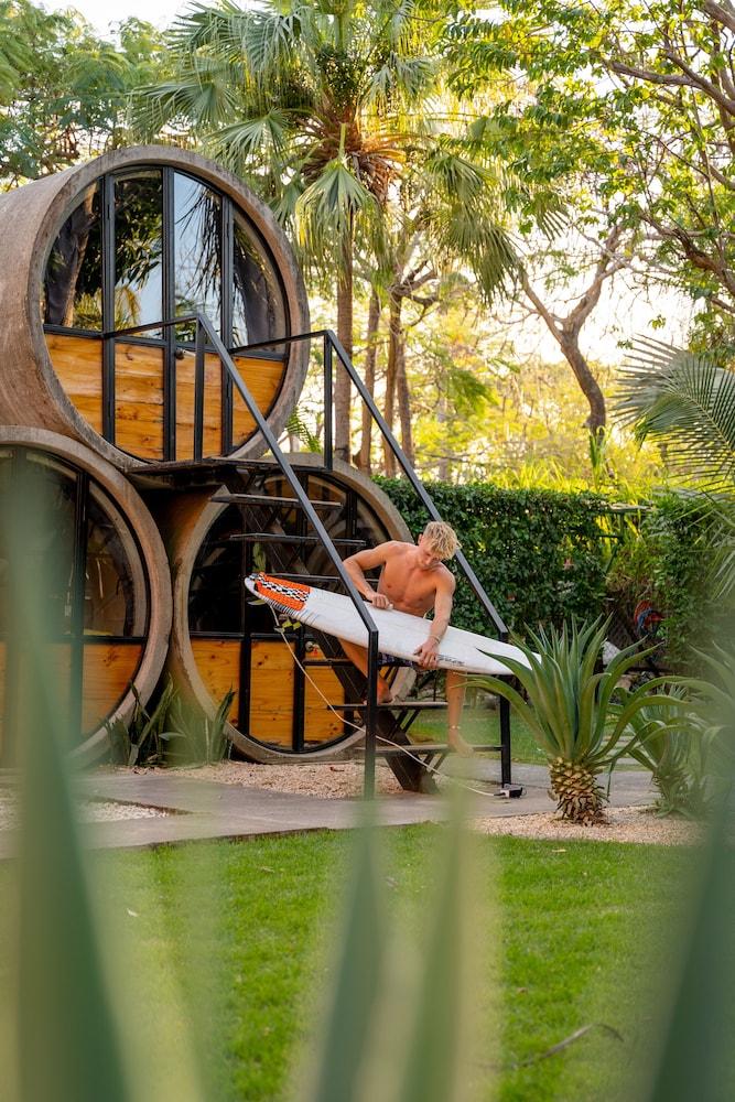 Pipe House Playa Grande