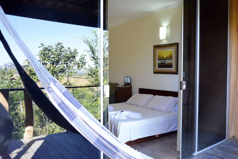 Pousada Recanto dos Manacas