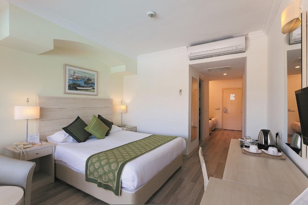 Febeach Hotel - All Inclusive