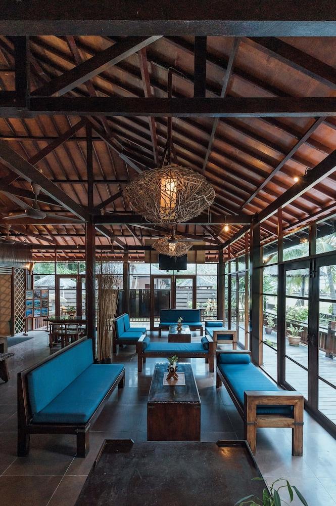 The Reef Dive Resort