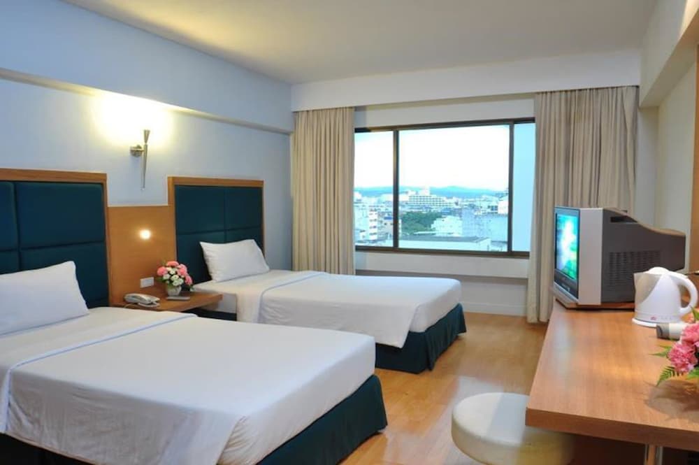 Mayflower Grande Hotel Hat Yai