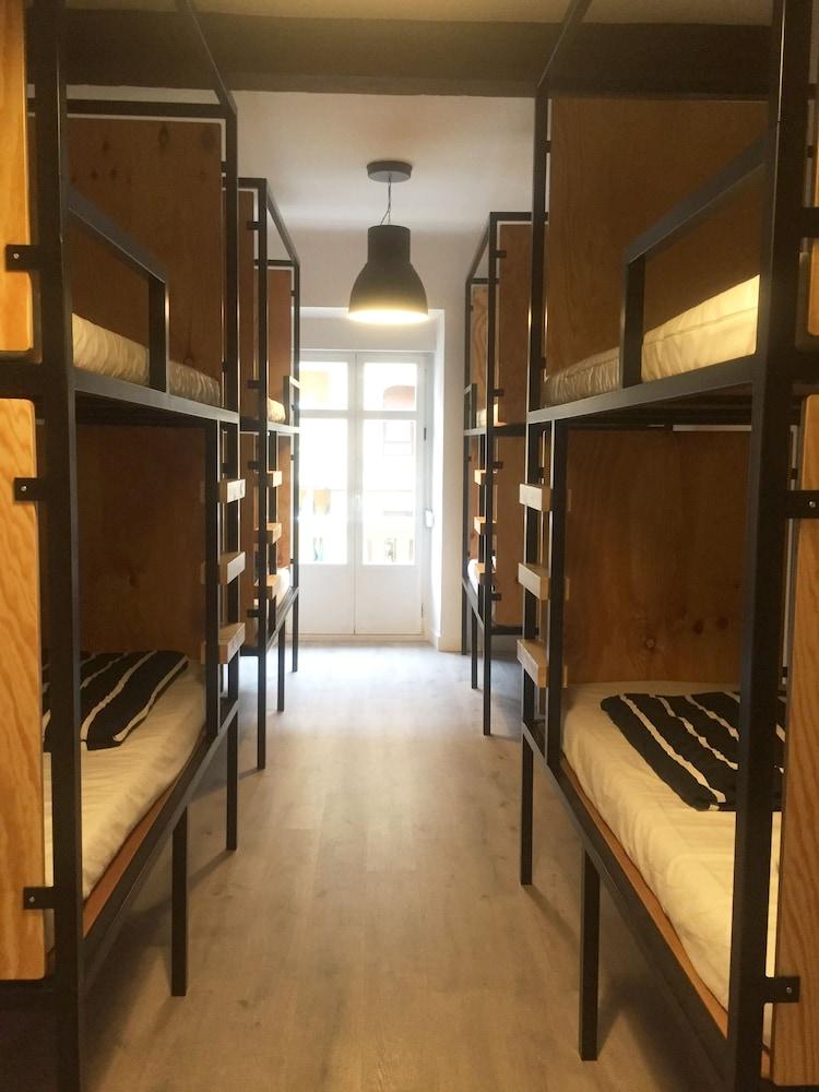 Surfing Etxea - Hostel