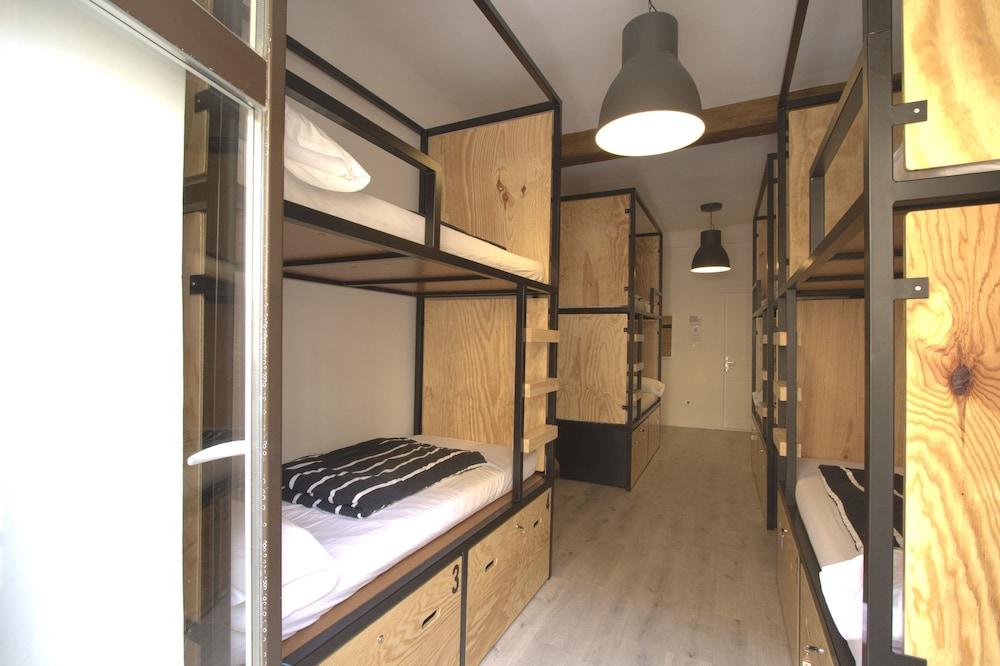 Surfing Etxea - Hostel