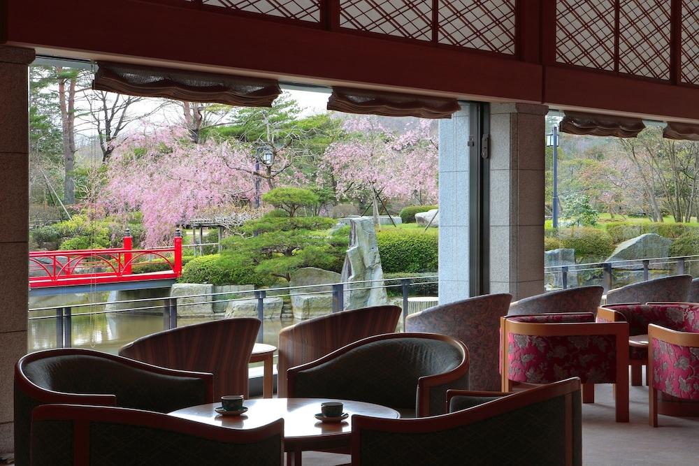 Kagaribi No Yu Ryokusuitei