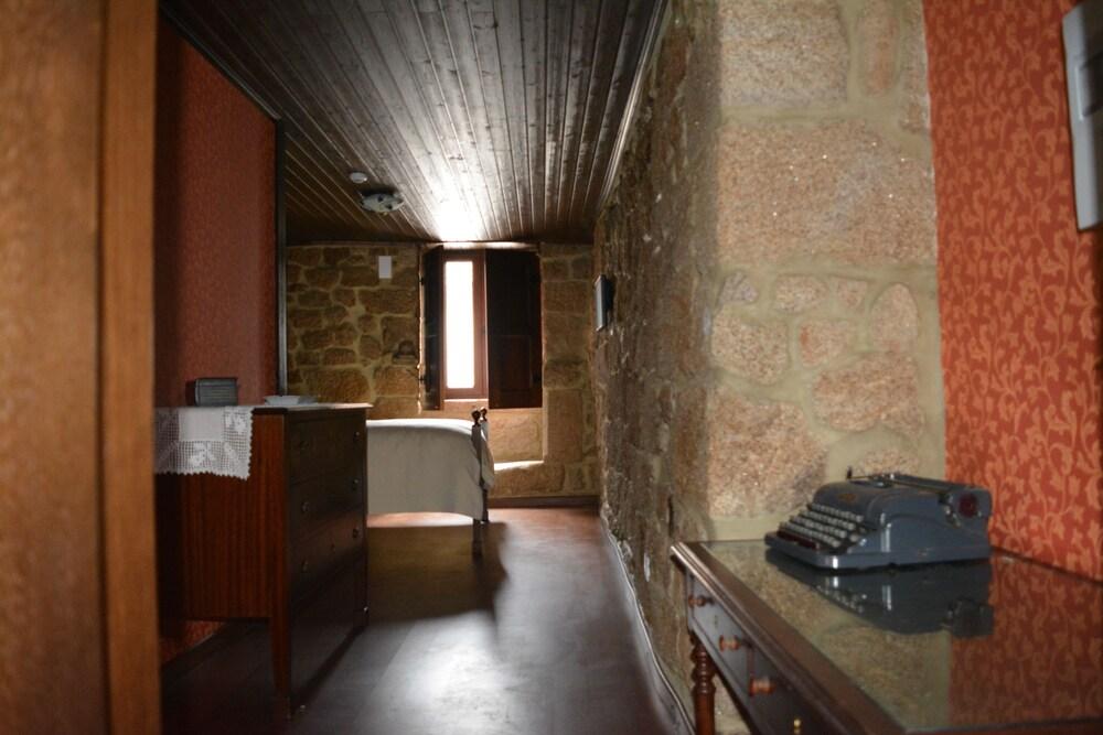 Casa do Castelo de Celorico