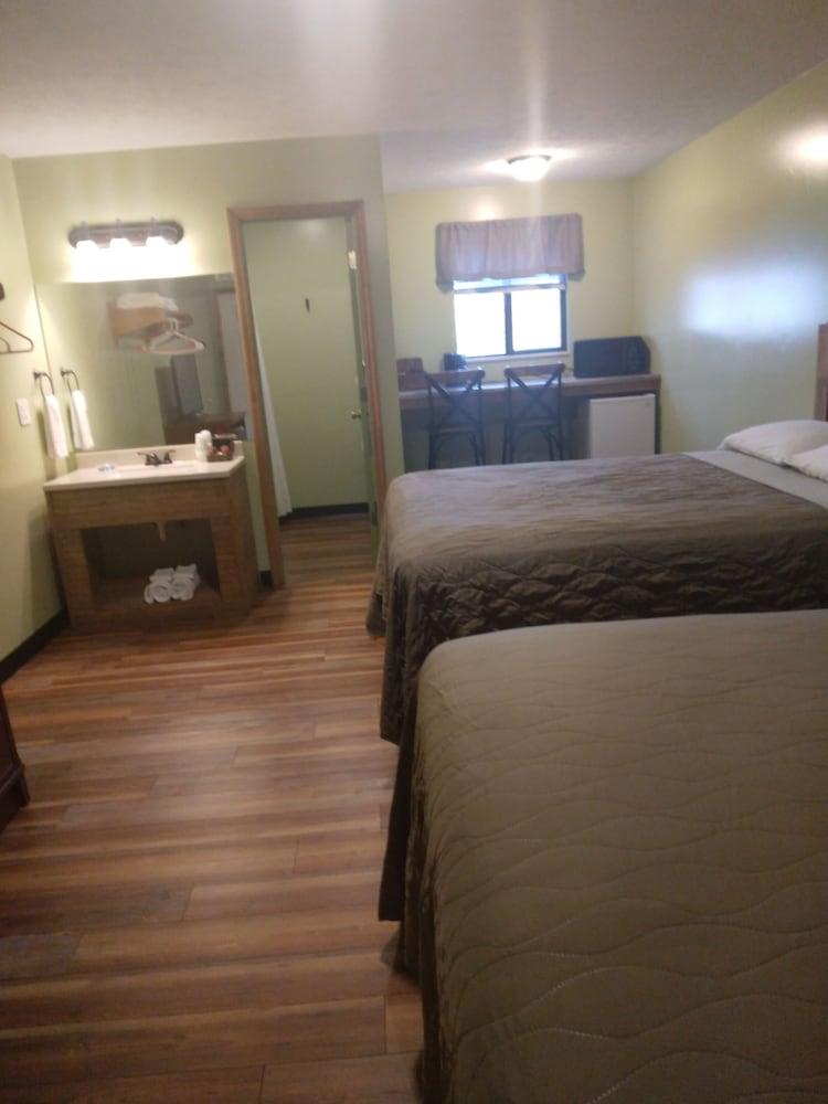 Timber Pointe Resort