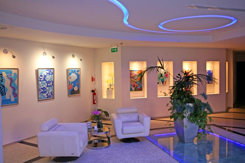 Ermitage on the Beach