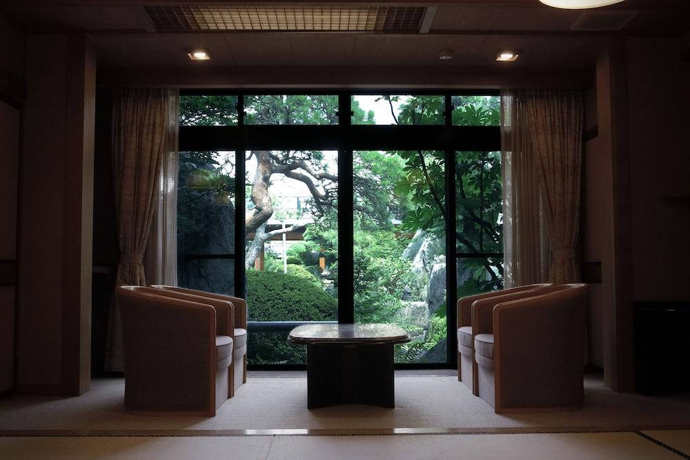 Meiseki No Yado Kagetsu