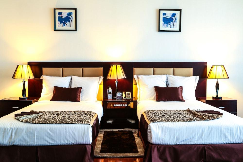 Grand Eliana Hotel Conference & Spa