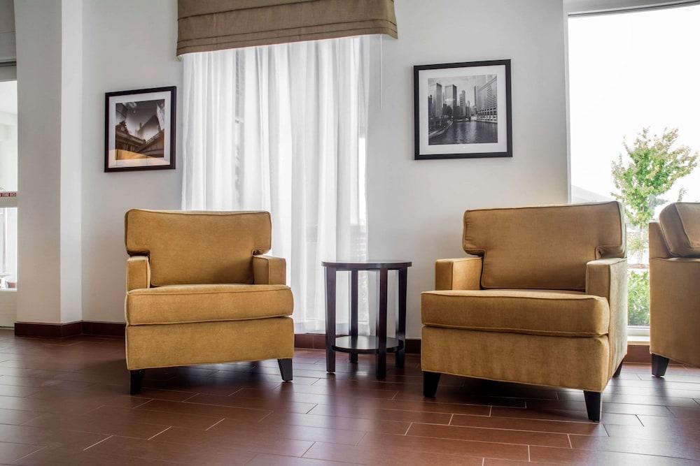 Sleep Inn & Suites Syracuse Airport