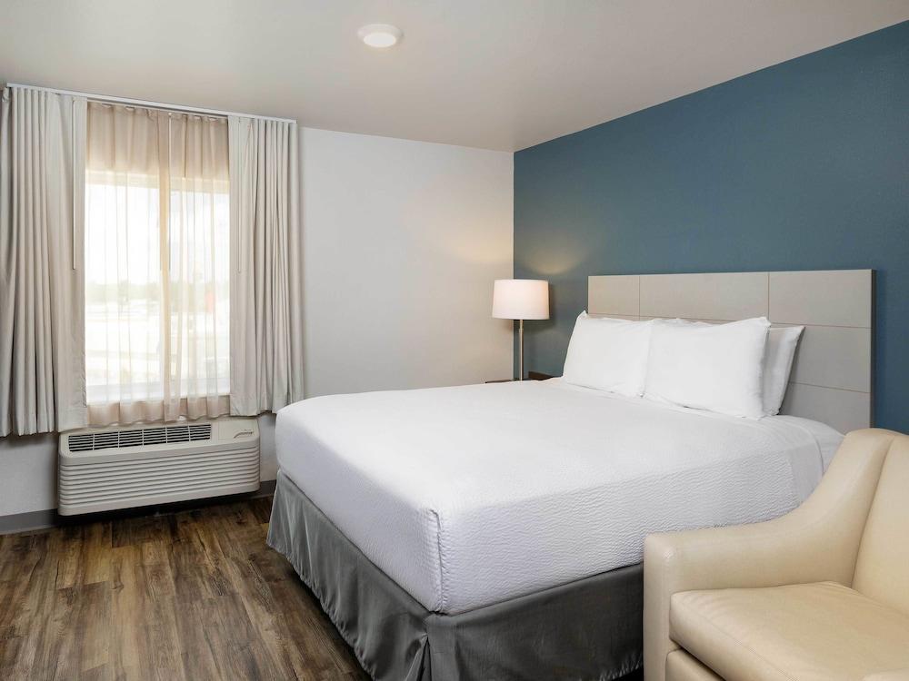 WoodSpring Suites Las Colinas - Northwest Dallas