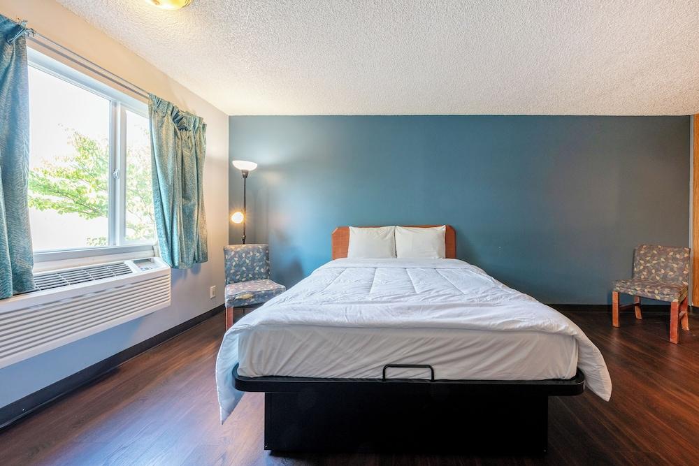 Best Value Inn by OYO Portland OR South East