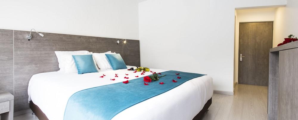 Agora Suites Self-Service Boutique Hotel