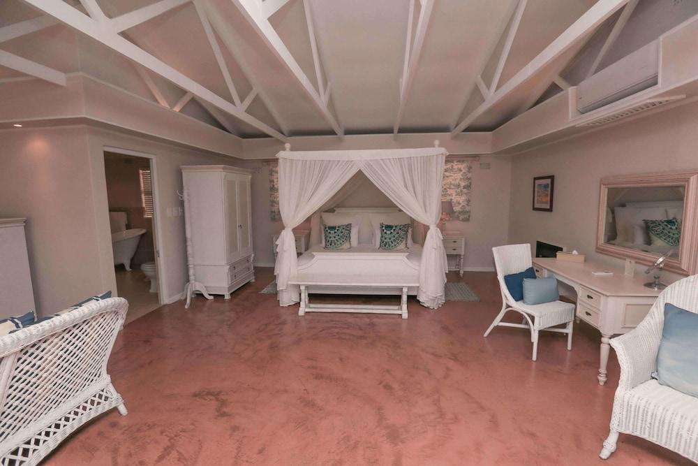 Le Pommier Wine Estate