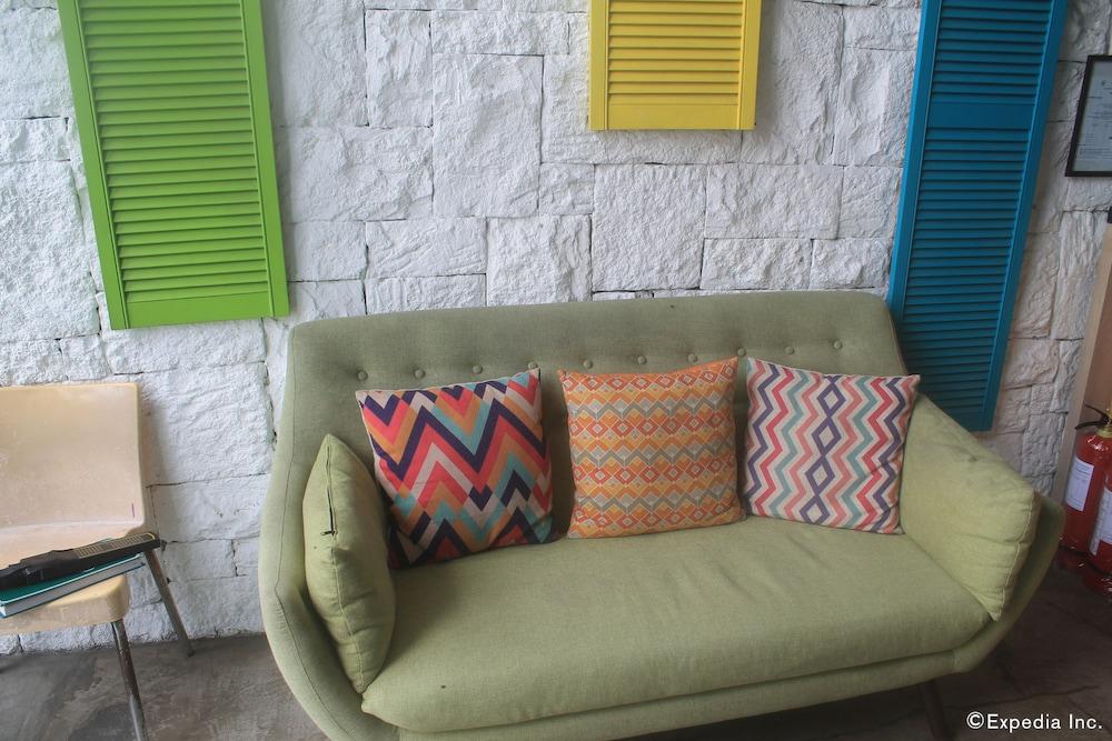 BGC Boutique Hostel & Dorm