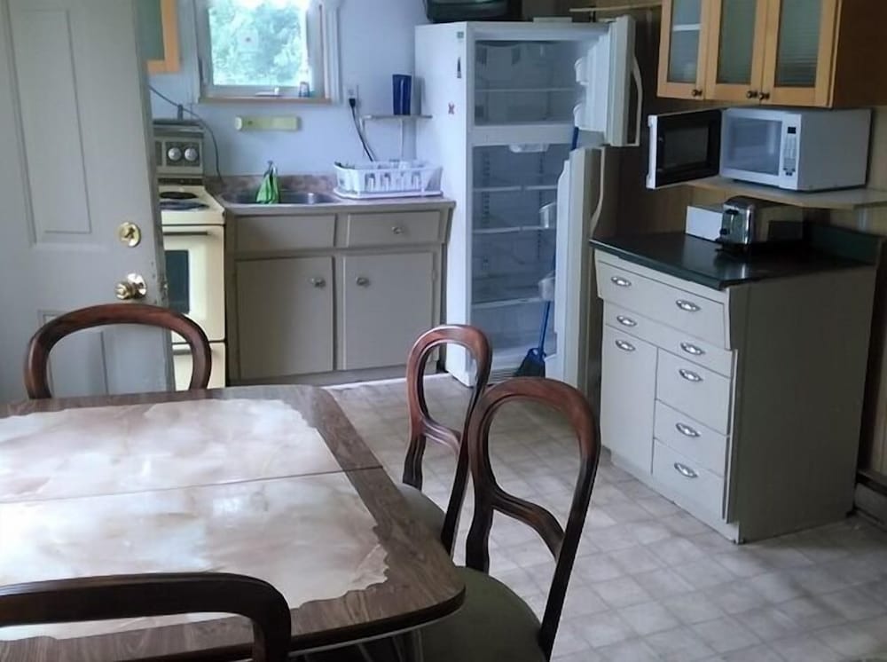 Poplar Grove Fishing Camp