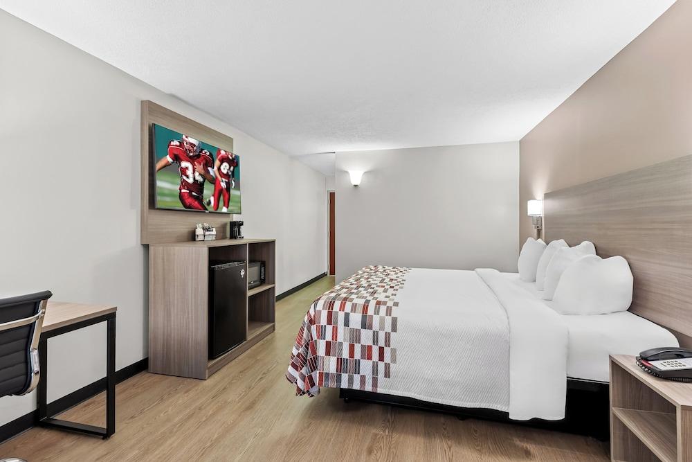 Red Roof Inn Cambridge, OH