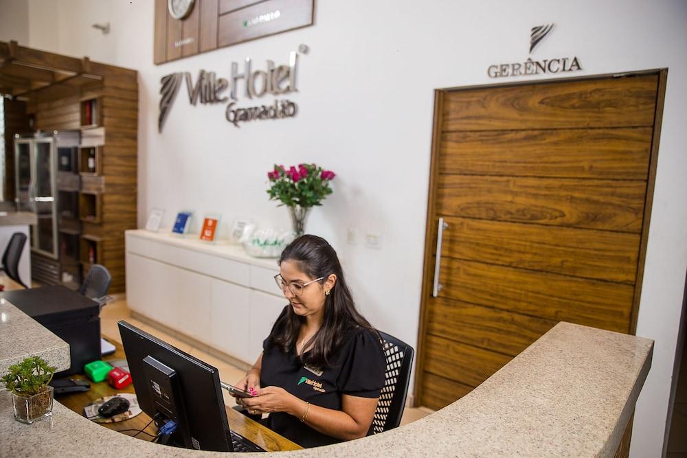 Ville Hotel Gramadao