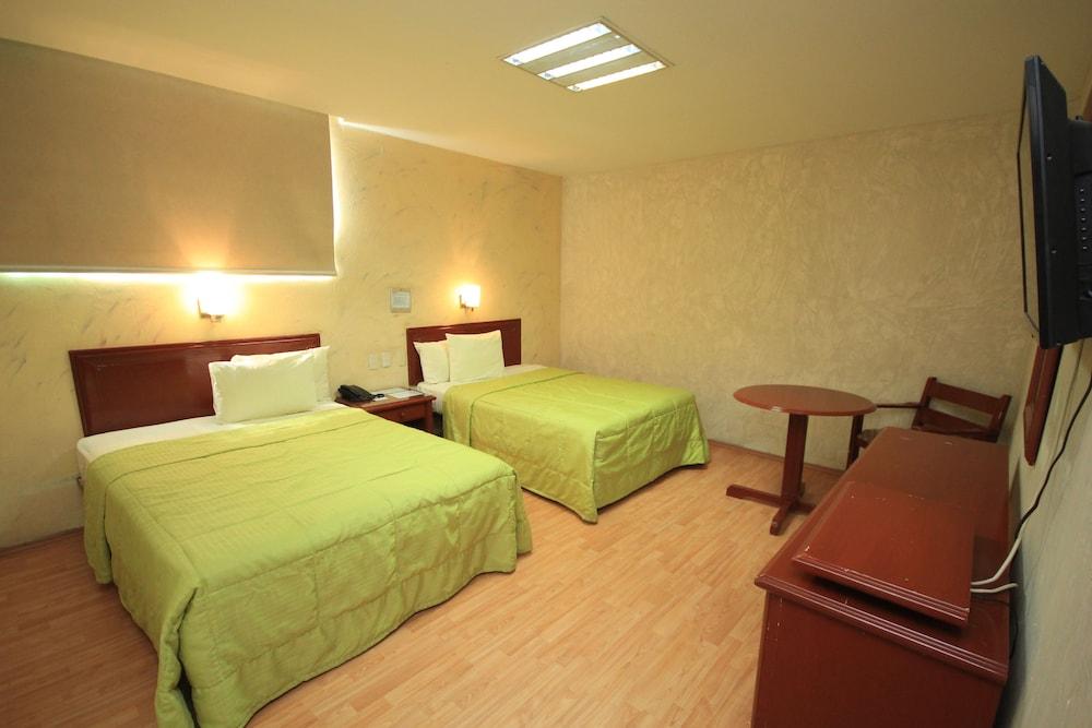 Enterprise Inn Plaza