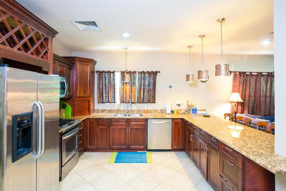 Villa Del Playa Penthouse 5