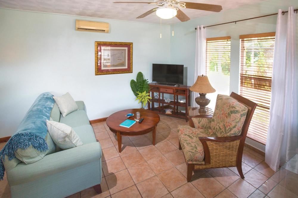 West Bay Mall Condo 10