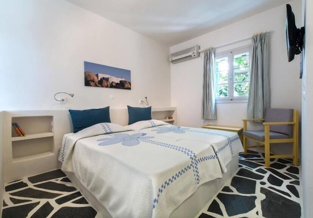 Byzantio Beach Suites & Wellness