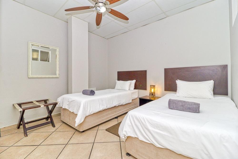 BM Gardens Apartment Hotel