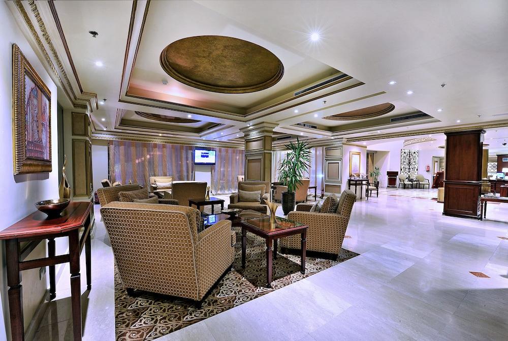 Auris Al Fanar Hotel