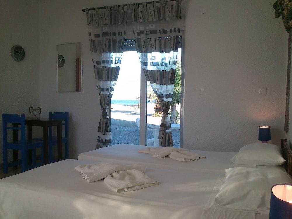 Kiotari Beach Apartments - Studios
