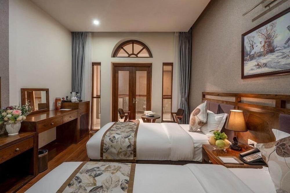 Canvas Sapa Legend Hotel