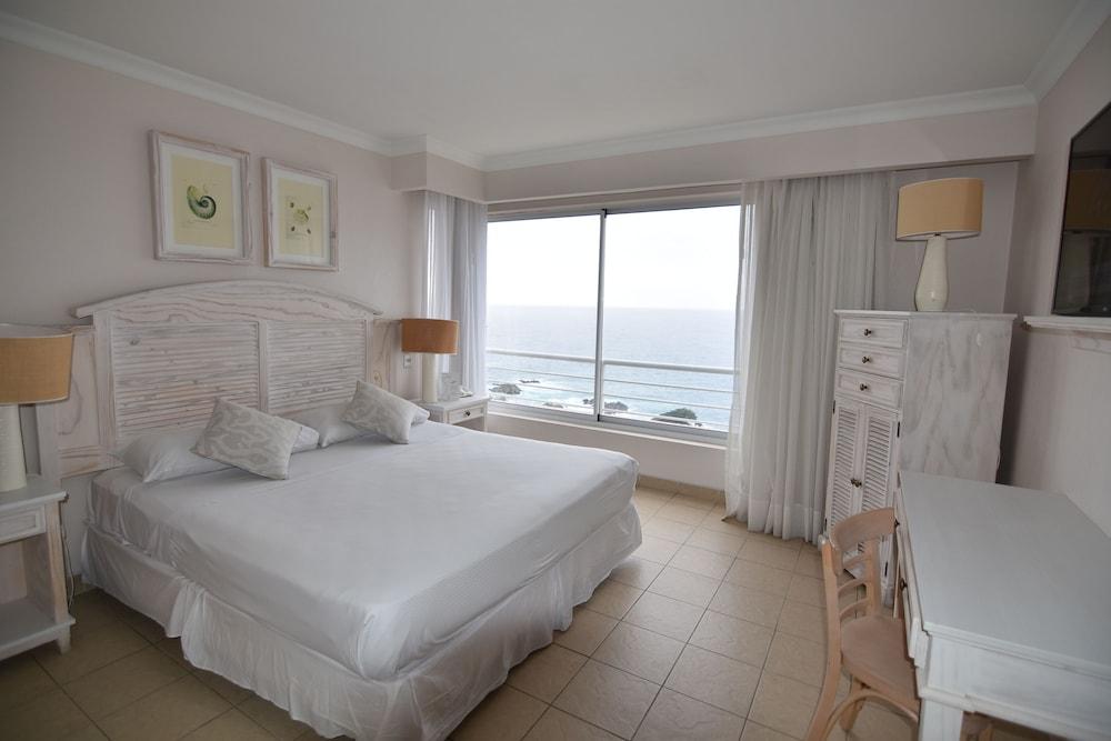 Hippocampus Resort & Club