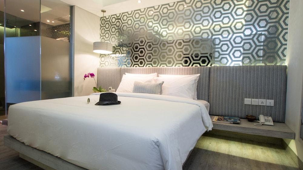 Daun Bali Seminyak Hotel