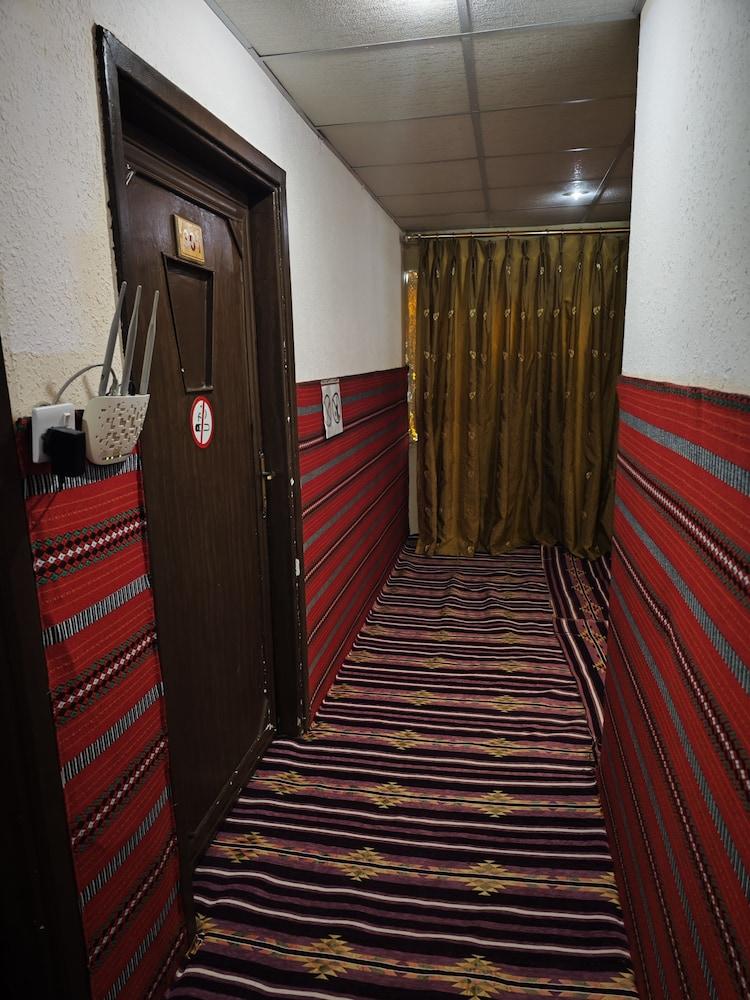 Rocky Mountain Hotel