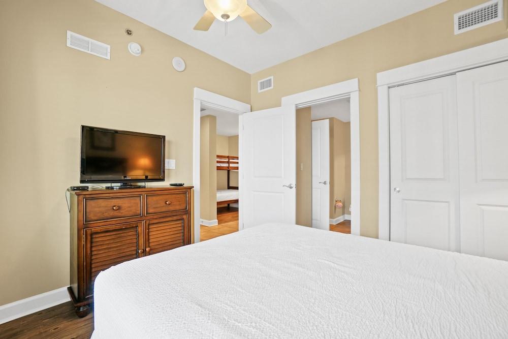 Grand Panama Beach Resort by Panhandle Getaways