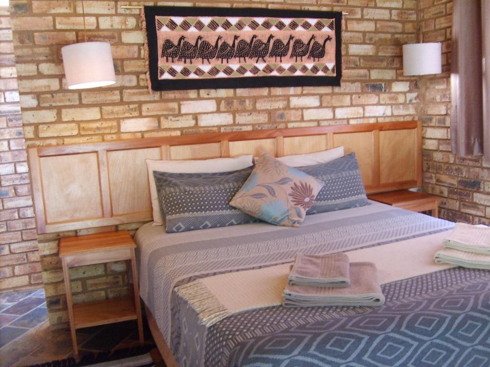 Thirsty Falls Guest Farm