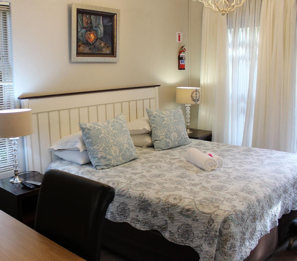 Cottonwood Guesthouse