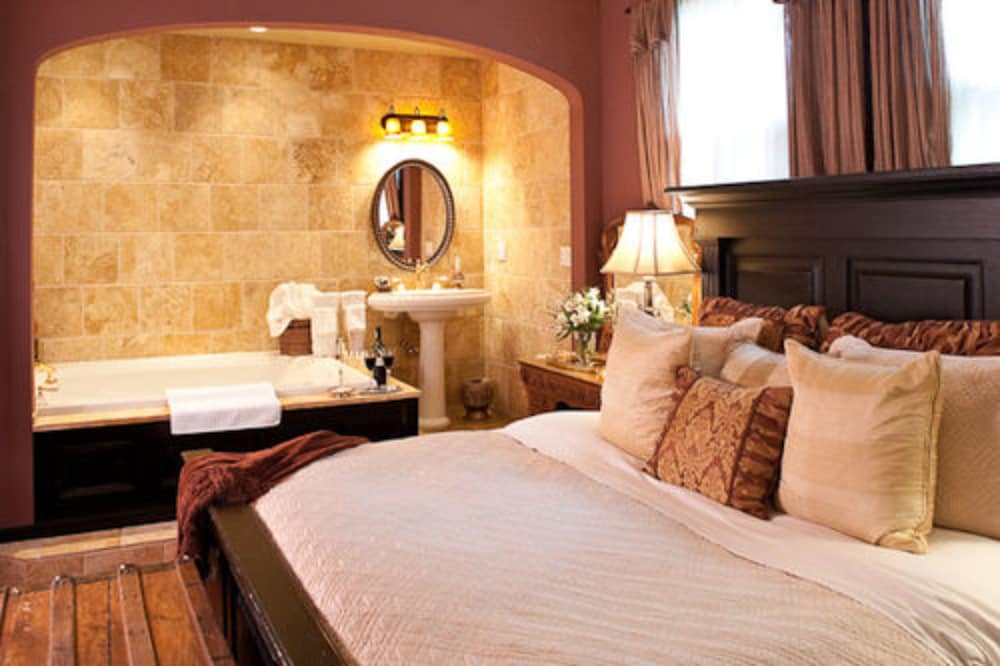 The Black Walnut B & B Inn