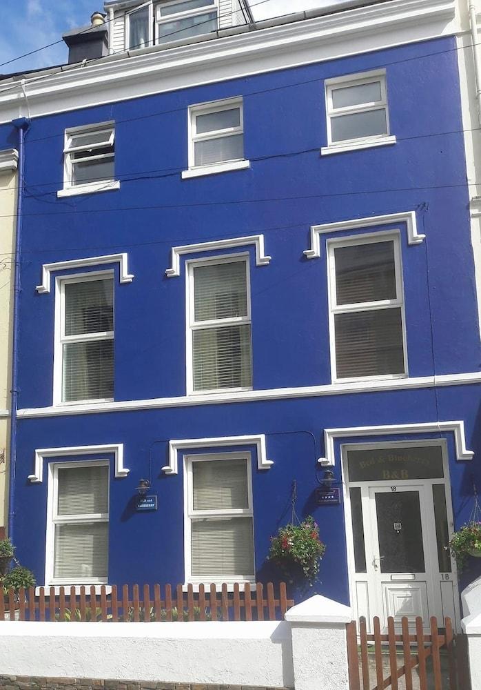 Bed and Blueberry, Two Bedroom Suite