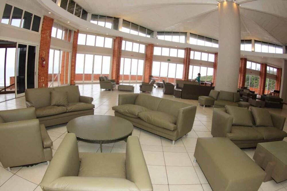 Samba Laguna Tourist Hotel