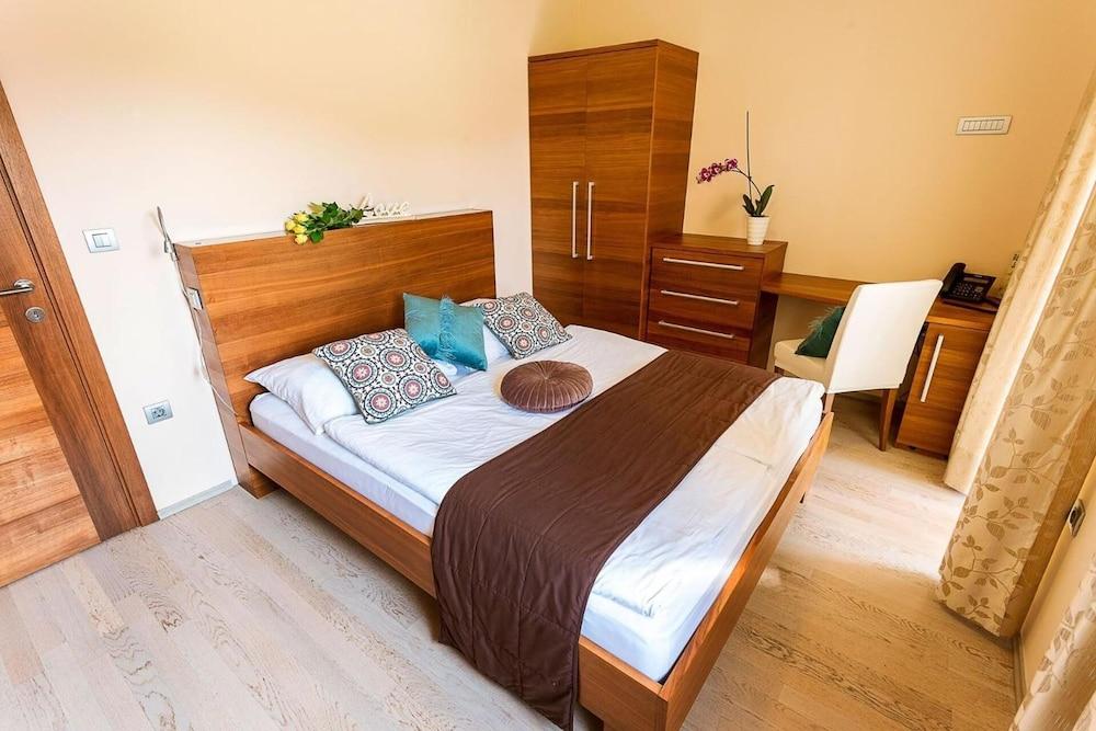 Villa Aina Boutique Hotel