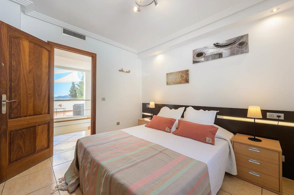 Villa Los Cuatro Arcos