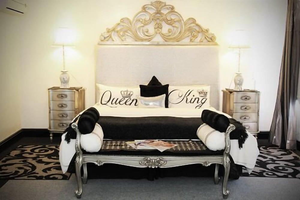 Belurana Collection Victoria Manor