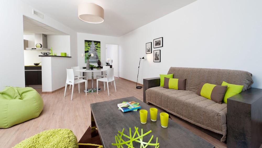 Ténéo Apparthotel Talence - Arthéna