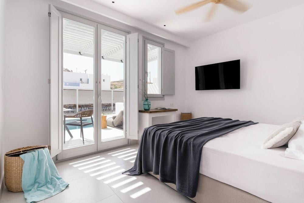 Quartano Suites by Heliessa