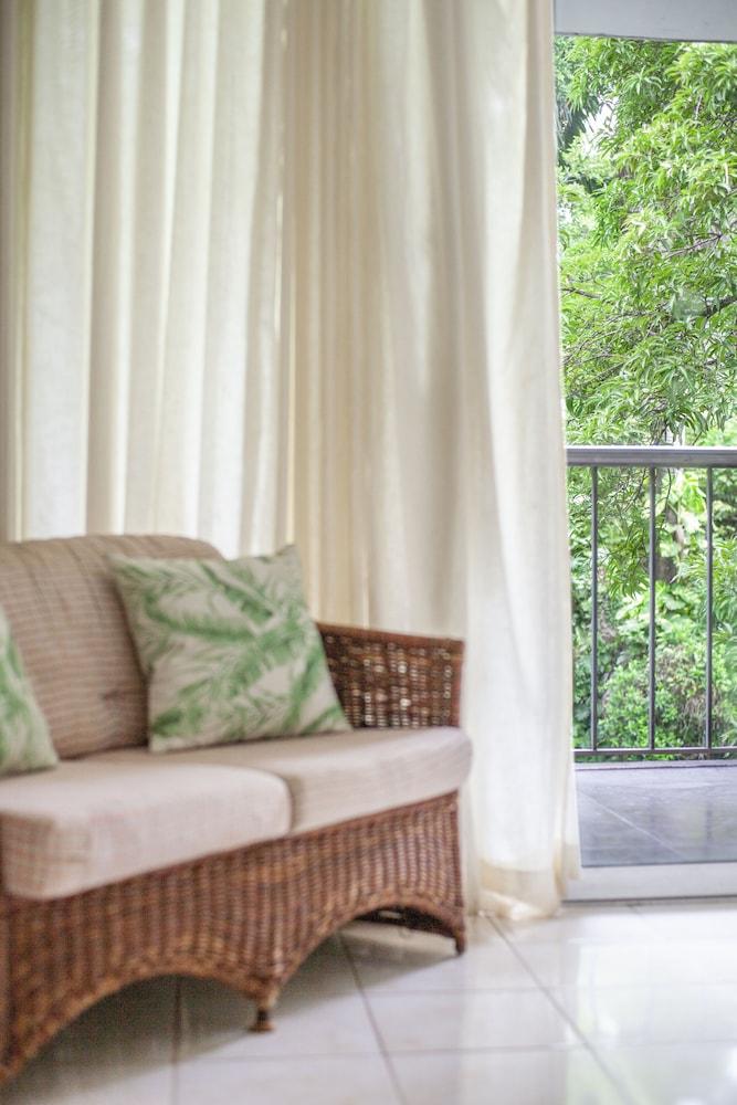 Frenchman's Cove Resort