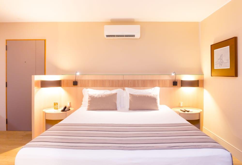 Ritz Copacabana Hotel